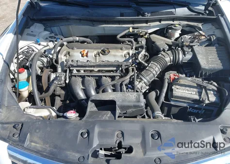 2011 Honda Accord 2.4 Lx z USA, uszkodzony, nr VIN 1HGCP2F3XBA005100